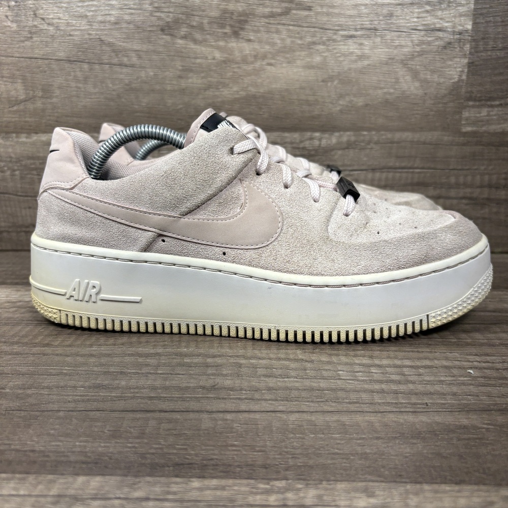 Nike Air Force 1 Pink Womens US Size 9 EUR 40.5 AR5339-604 Sneakers